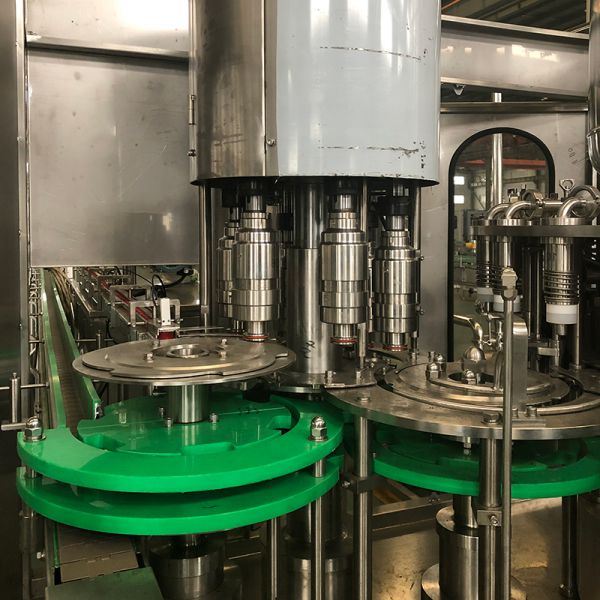 Автоматическое оборудование для розлива негазированных напитков 3-в-1